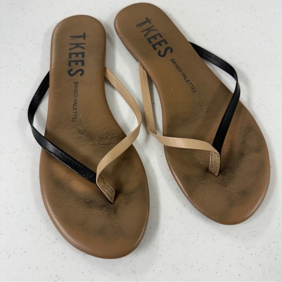 Ladies TKEES “Mixed Palette” Black and Tan Sandals - Picture 1 of 6